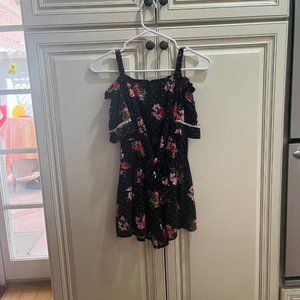 Kids romper size 10